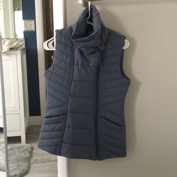 CALIA by Carrie Underwood Jackets & Blazers - Calia by Carrie Underwood vest